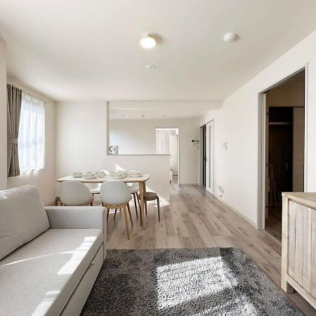 אונומיצ'י Bhotel Yutori - Spacious 2Br Apartment Very Near The Station מראה חיצוני תמונה